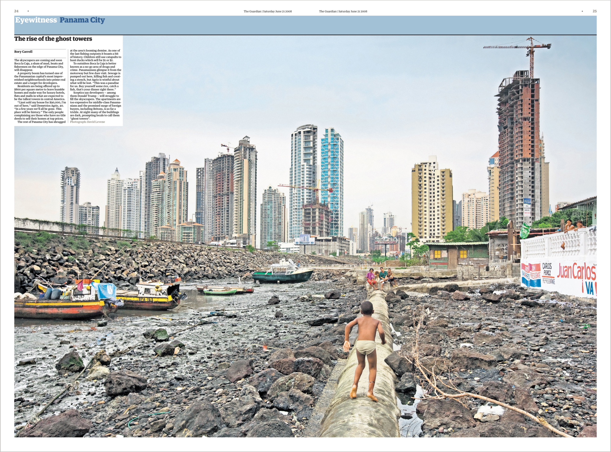 Panama City sky scrapers, Boca la Caja slums, David Levene Photography