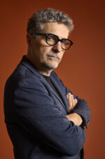 Kleber Mendonça Filho. Brazilian film director, screenwriter, and producer. Winner of Best Director at the Cannes Film Festival and the Golden Globe for Best Non-English Language Film for The Secret Agent (2025), with previous works including Bacurau, winner of the Cannes Jury Prize, and Aquarius, nominated for the Palme d'Or. London. Photograph by David Levene 21 October 2025