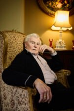 Sir Derek Jacobi. British actor and one of the most distinguished figures in British theatre and screen. A celebrated interpreter of Shakespeare and classical drama, he is renowned for his performances with the Royal Shakespeare Company and the National Theatre, as well as his acclaimed television roles in I, Claudius and Cadfael. The recipient of numerous BAFTA, Olivier, and Tony awards throughout his career. Photographed at Home. London. Photograph by David Levene 2 April 2026